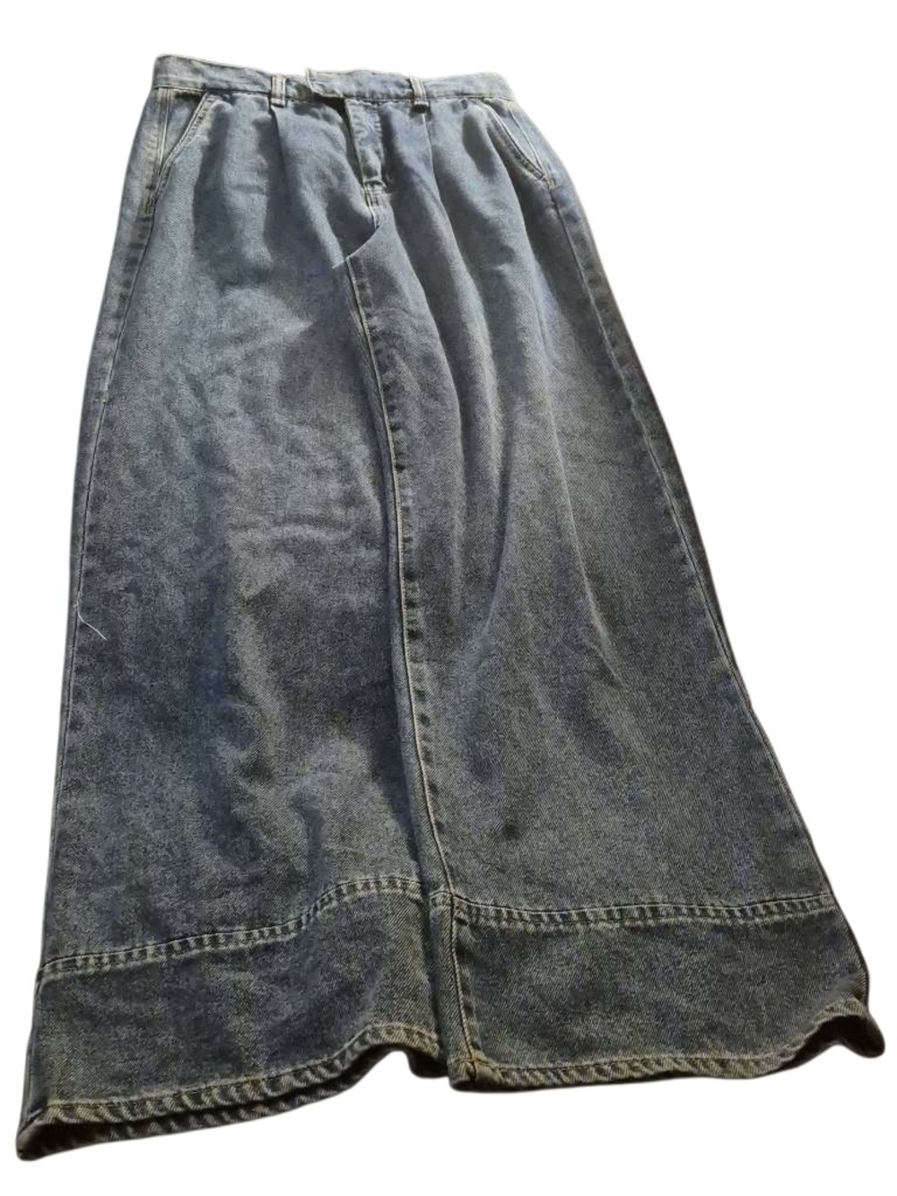 Habitual Men’s Bootcut Jeans in Faded Blue(top metal Latch Missing)